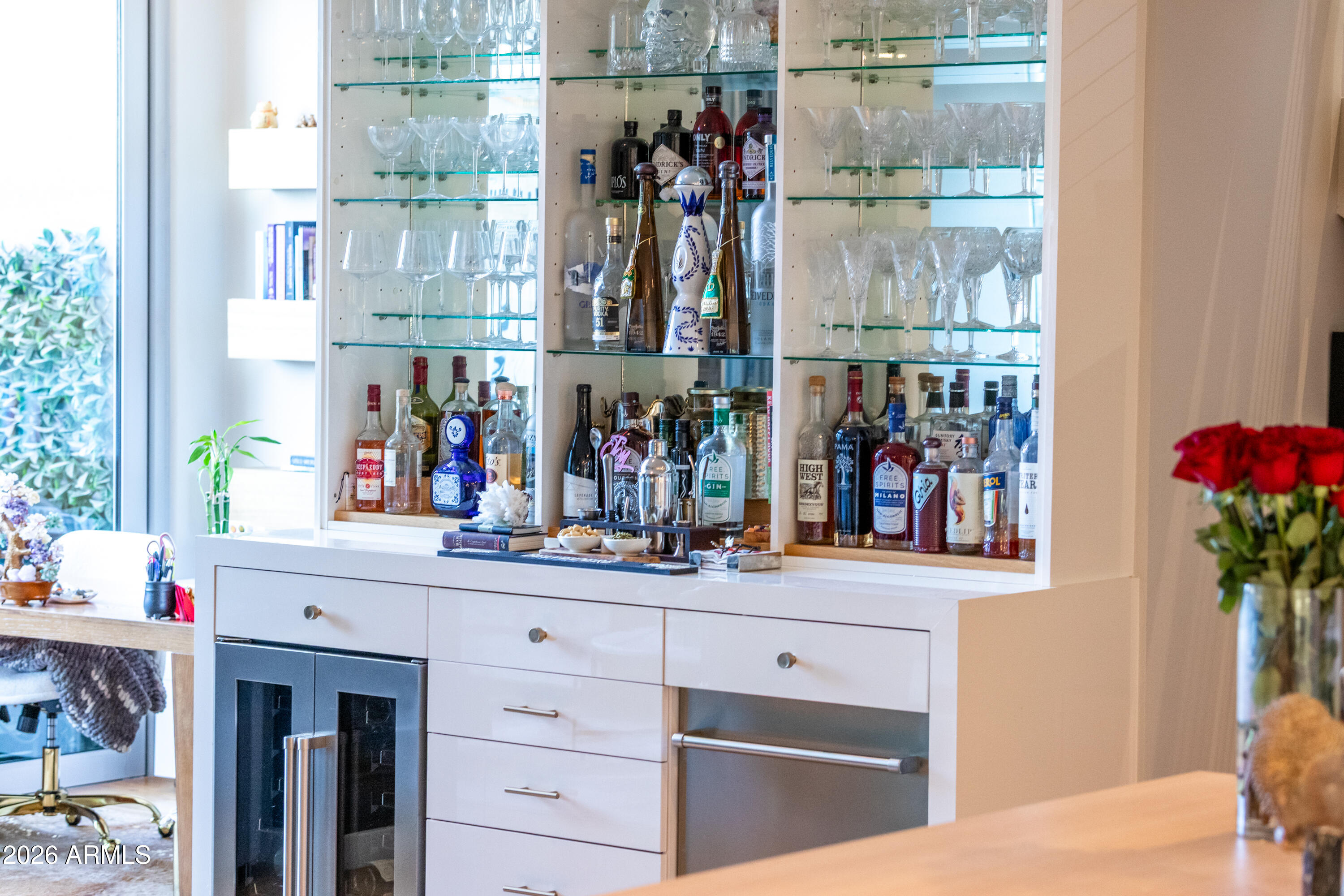 5455 E LINCOLN Drive 1014