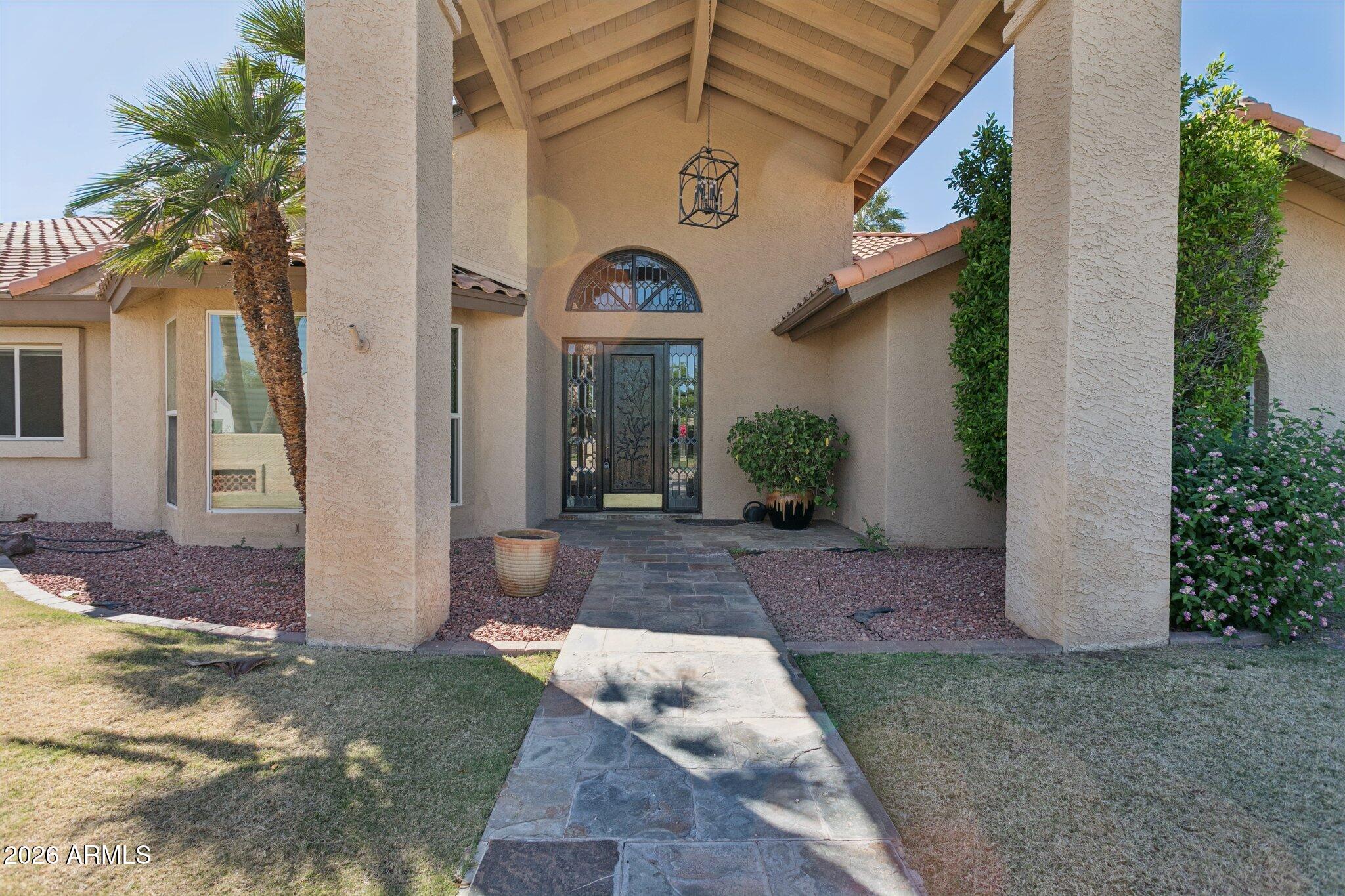 9814 N 53RD Place