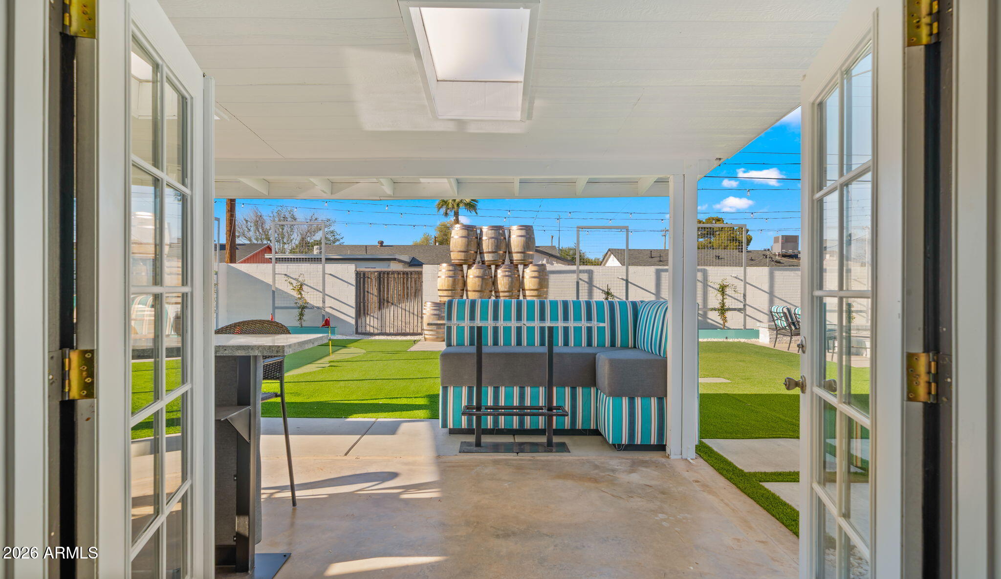 7514 E MORELAND Street