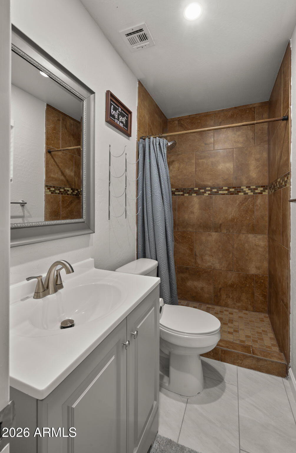 7514 E MORELAND Street