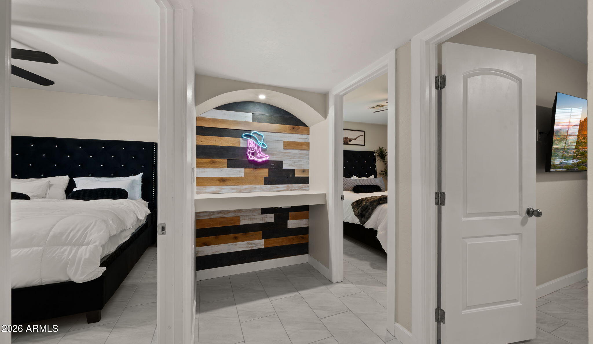 7514 E MORELAND Street