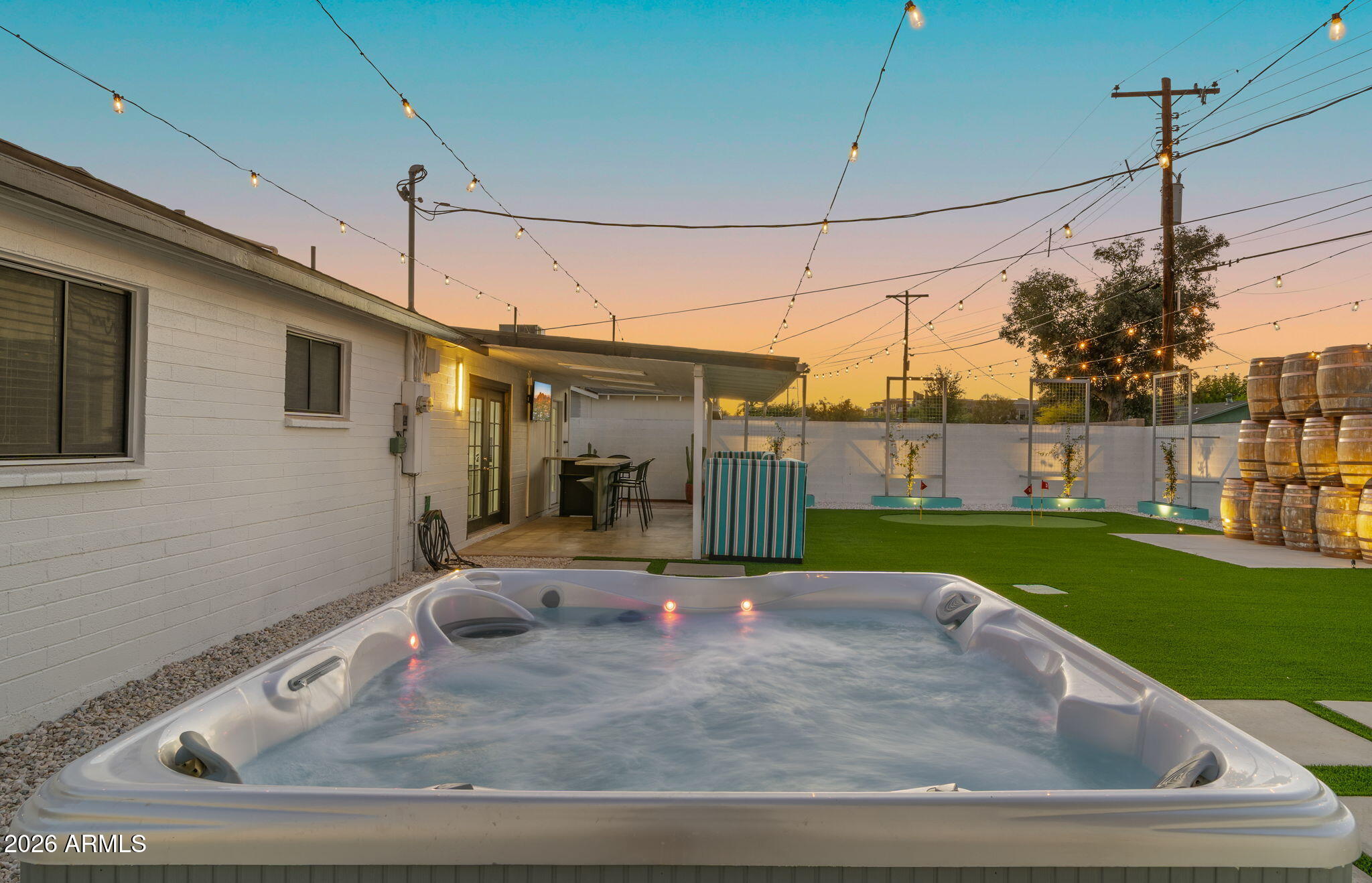 7514 E MORELAND Street