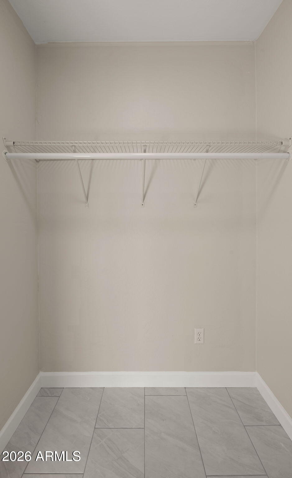 7514 E MORELAND Street