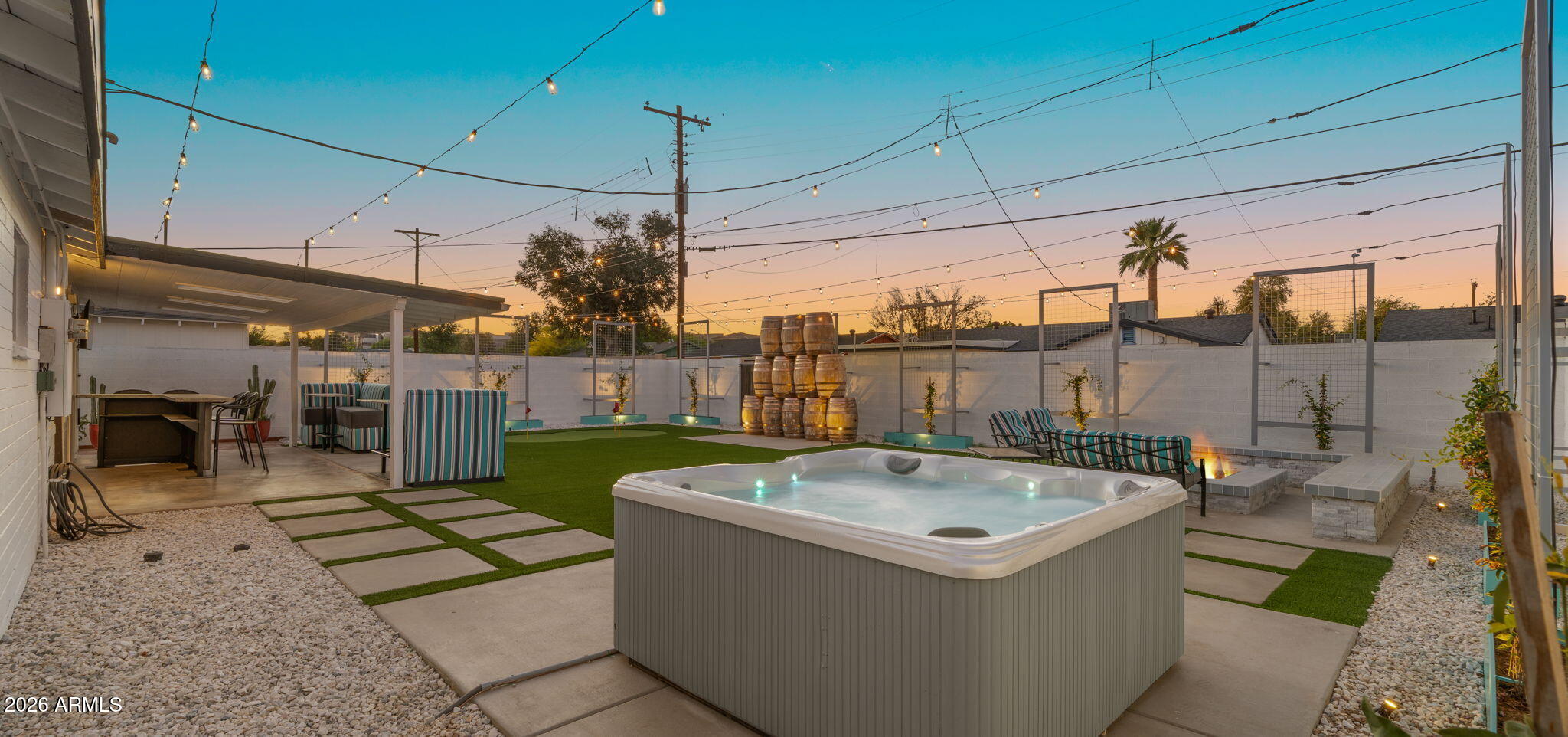 7514 E MORELAND Street