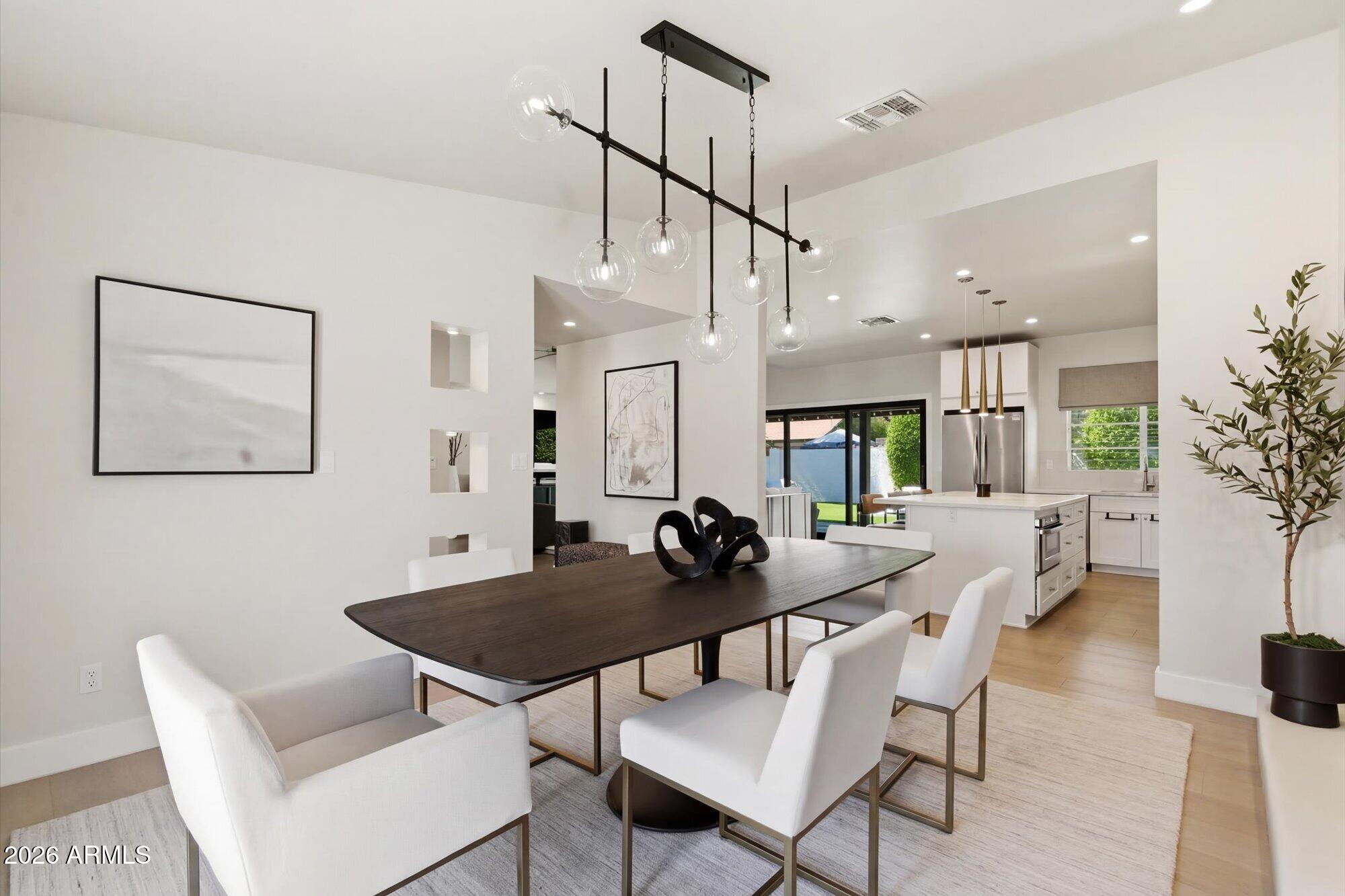 8372 E SAN SALVADOR Drive