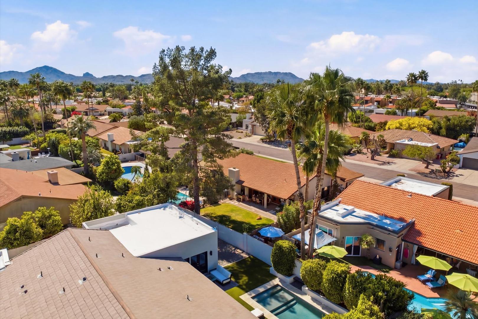 8372 E San Salvador Drive