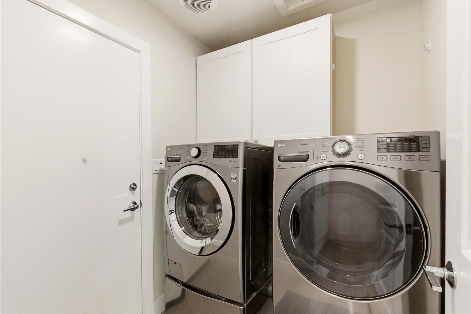 8372 E San Salvador Drive