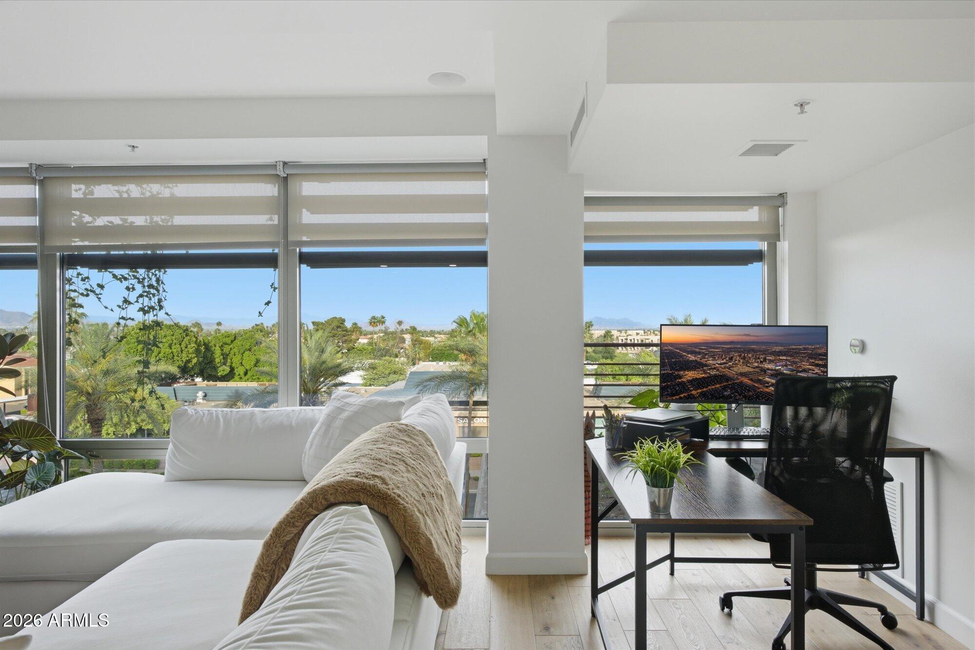 7167 E RANCHO VISTA Drive 5010