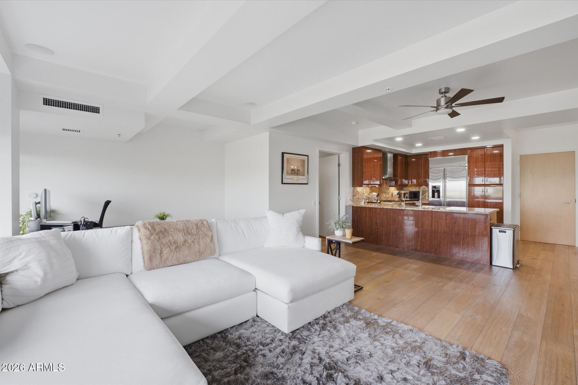 7167 E RANCHO VISTA Drive 5010