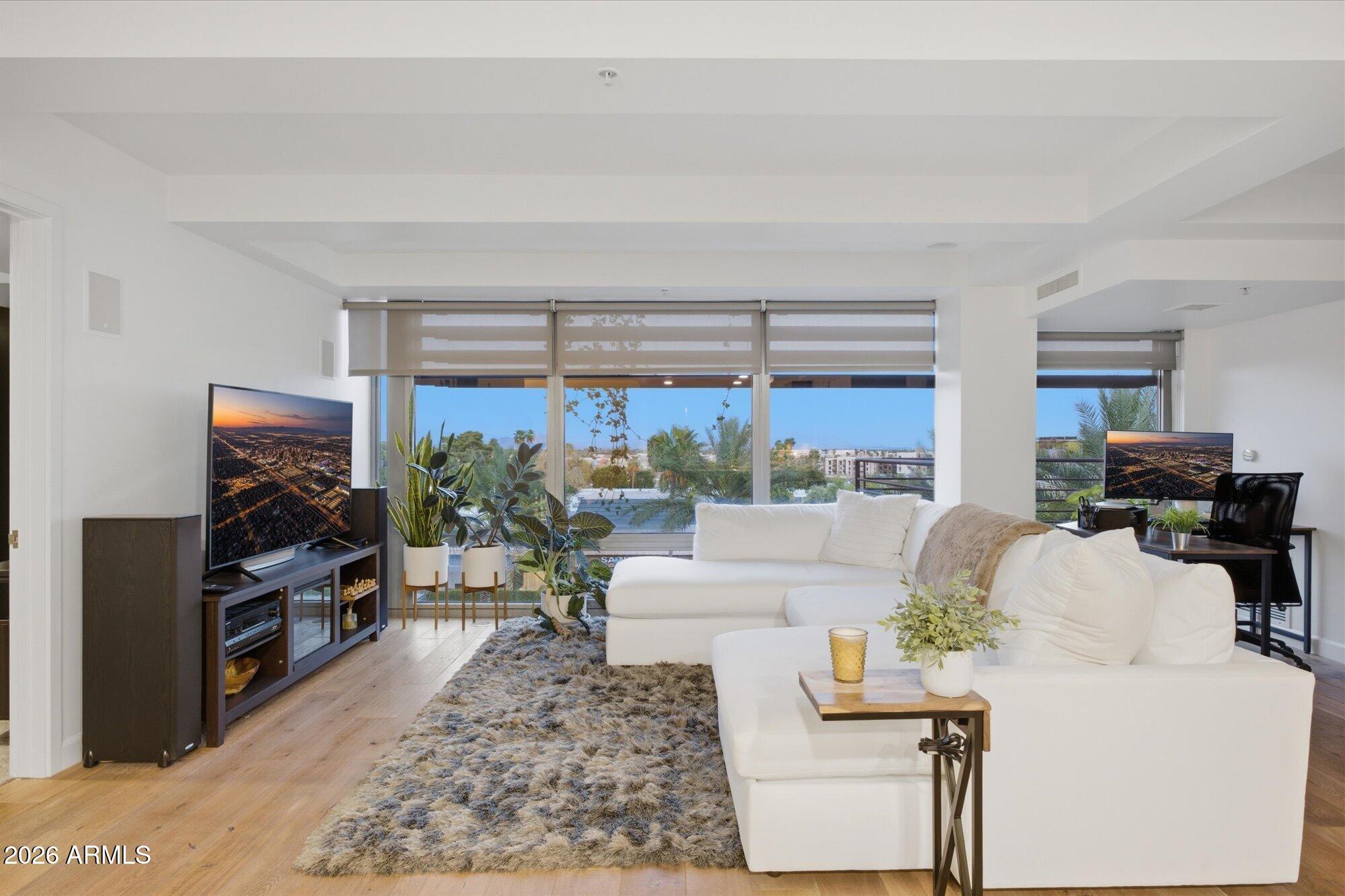 7167 E RANCHO VISTA Drive 5010