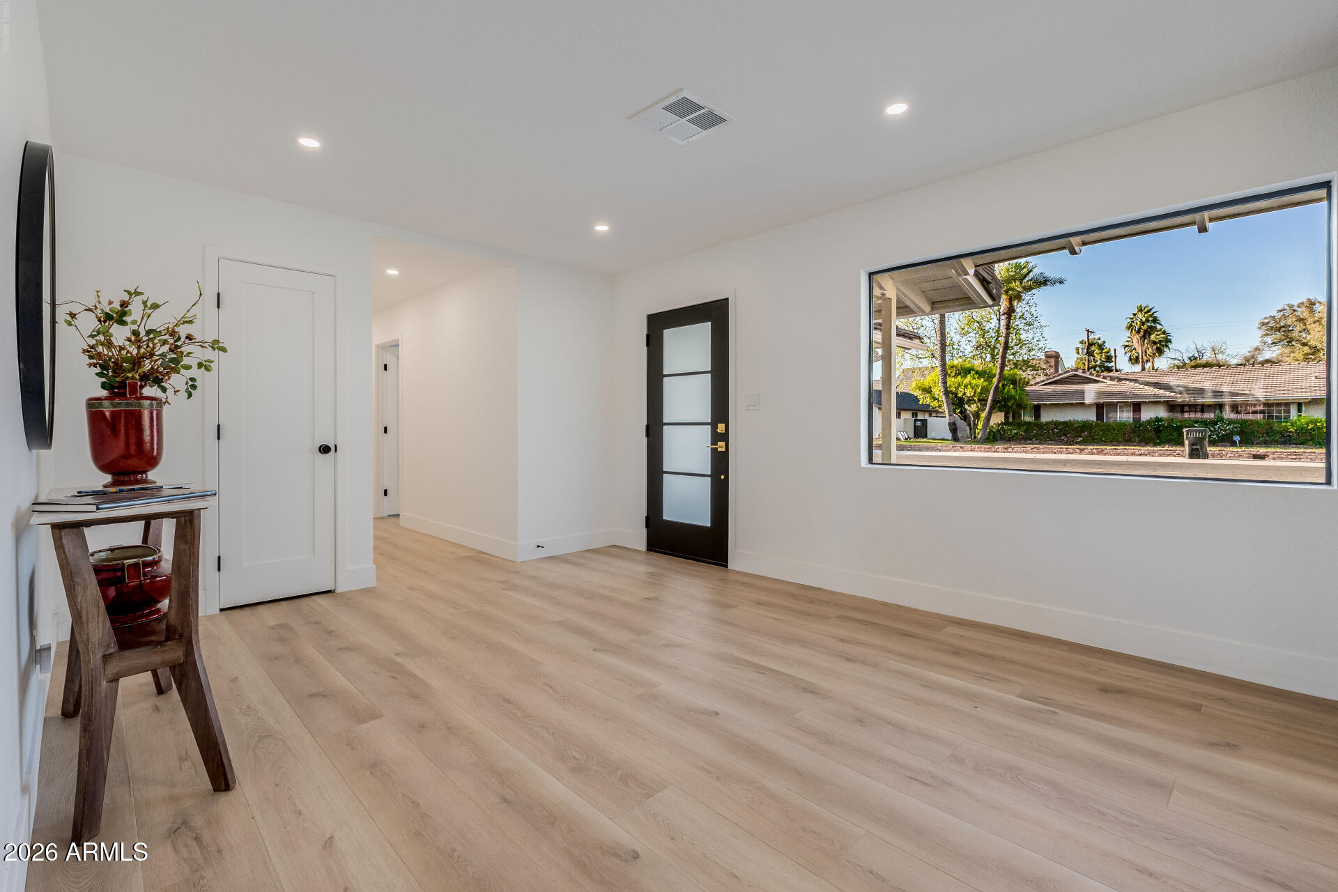 1111 W TOWNLEY Avenue