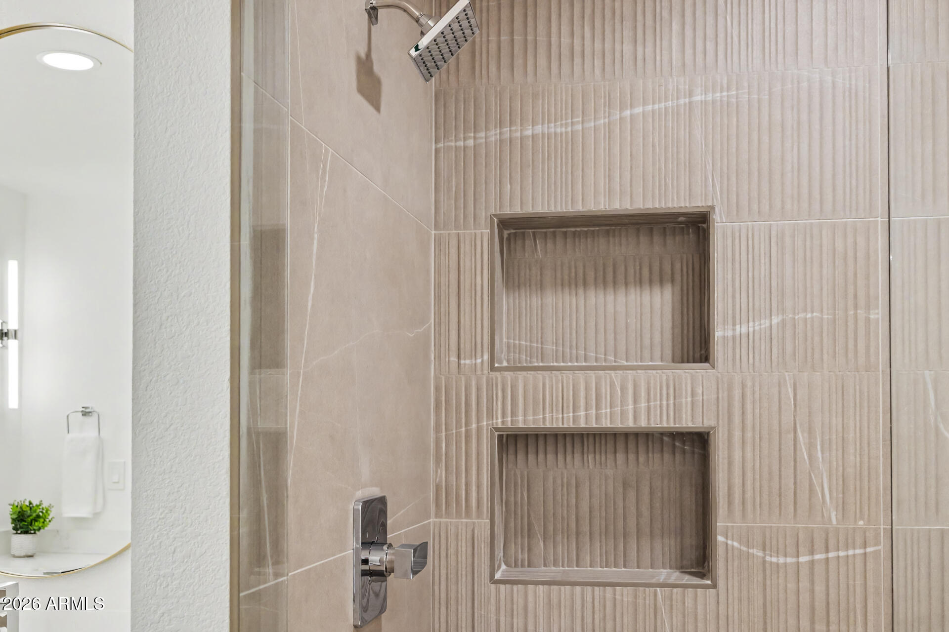 1111 W TOWNLEY Avenue