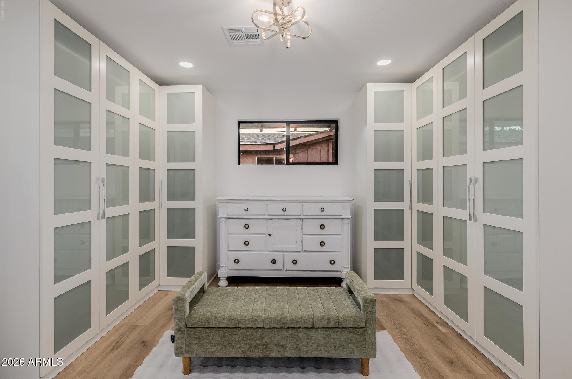 1111 W TOWNLEY Avenue