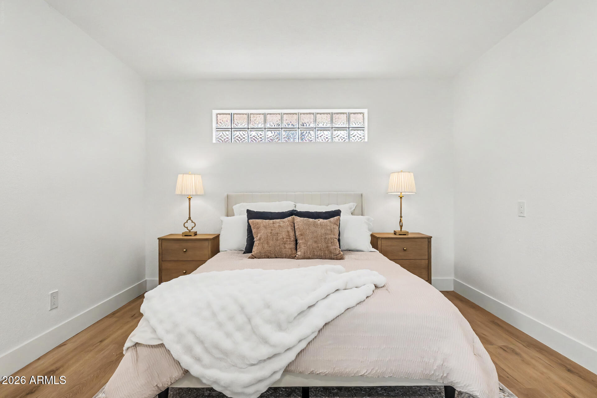 1111 W TOWNLEY Avenue