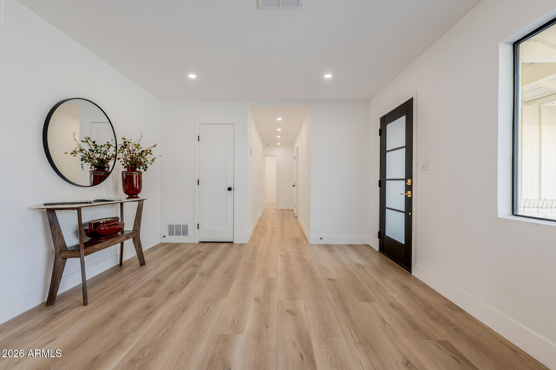 1111 W TOWNLEY Avenue