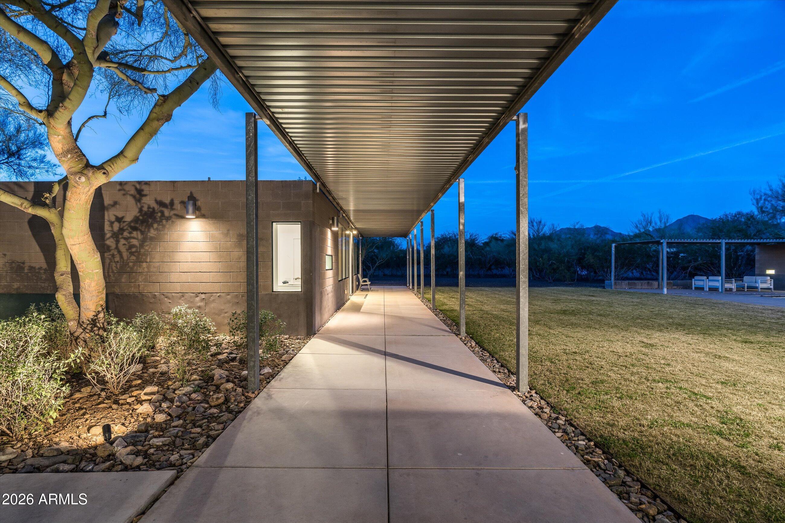 10010 E JENAN Drive