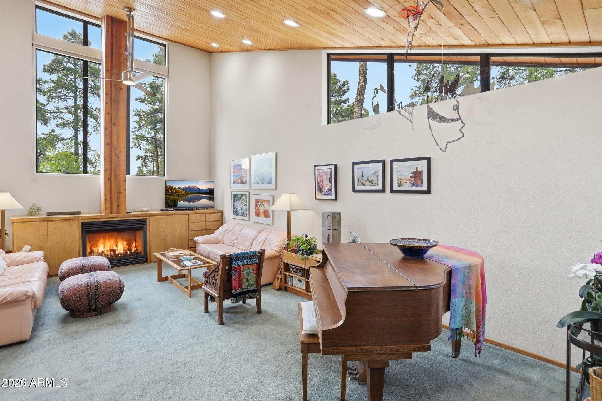204 N FOREST PARK Drive