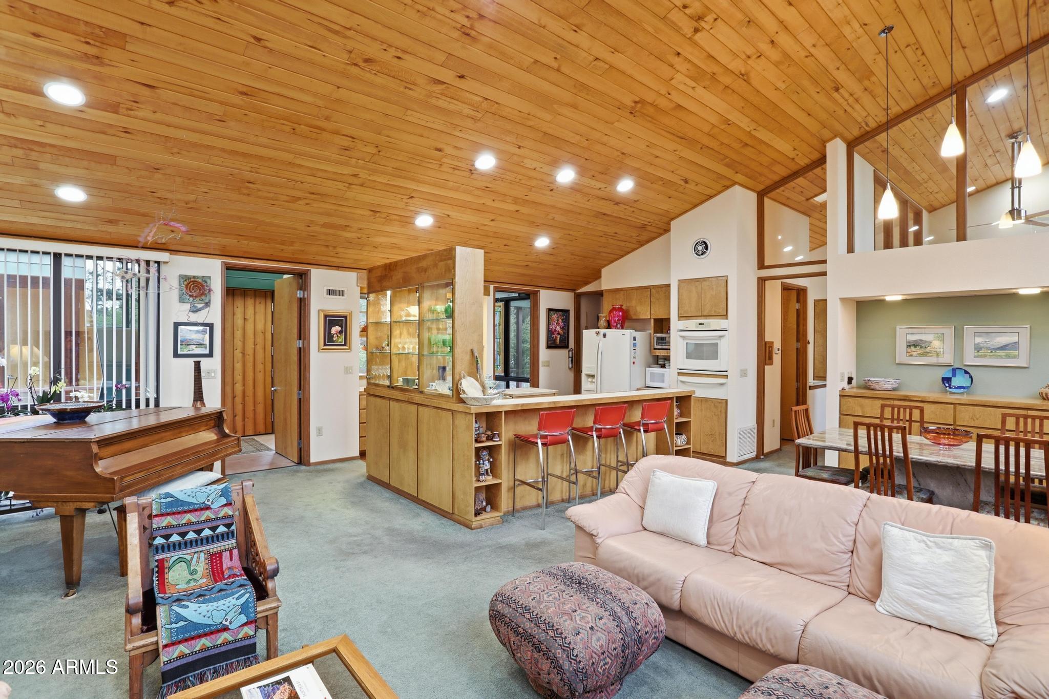 204 N FOREST PARK Drive