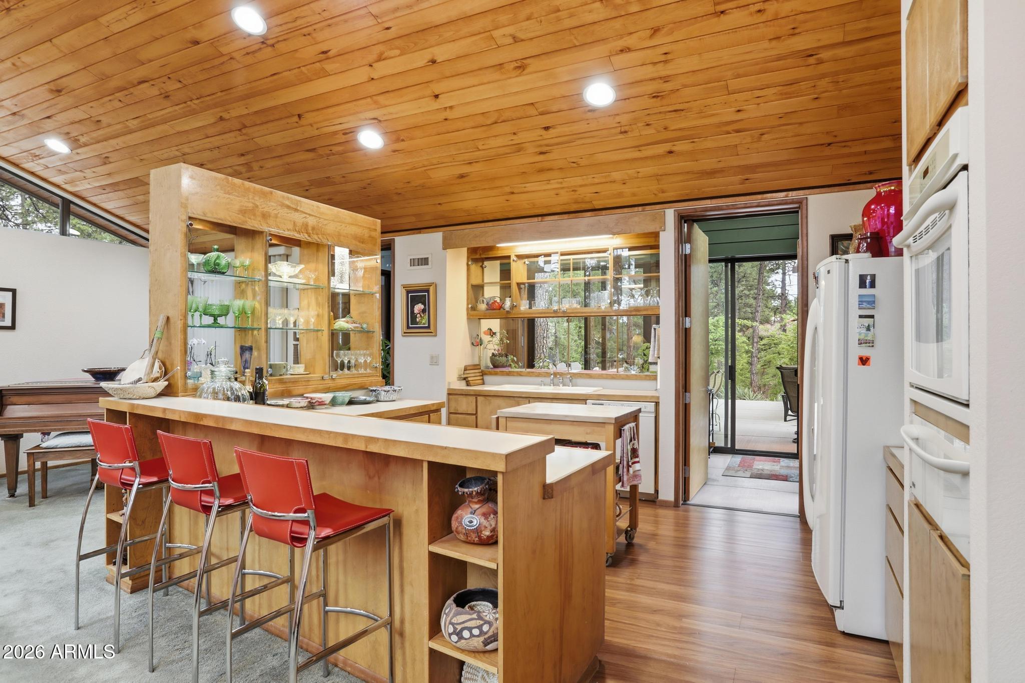204 N FOREST PARK Drive