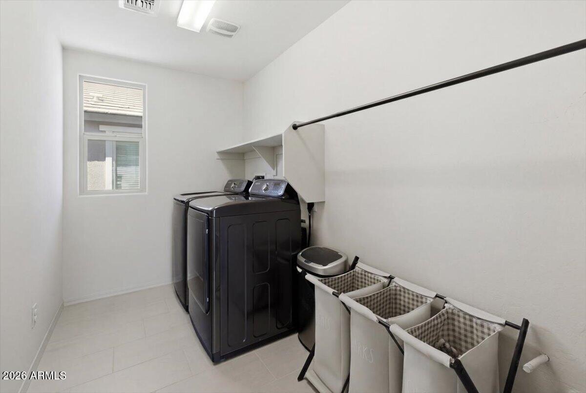 2435 E Saint Catherine Avenue