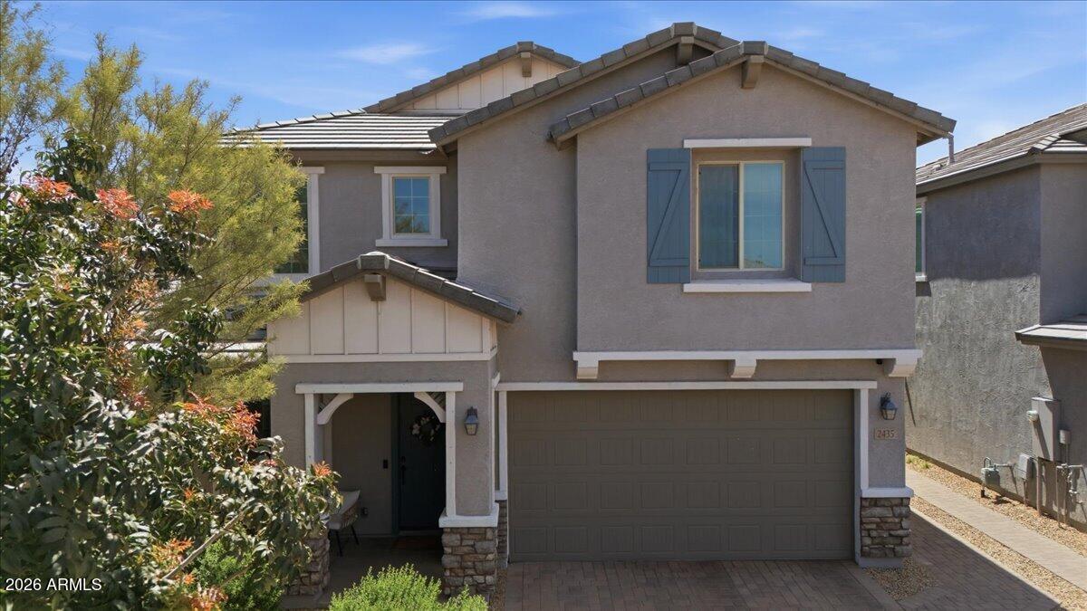 2435 E Saint Catherine Avenue