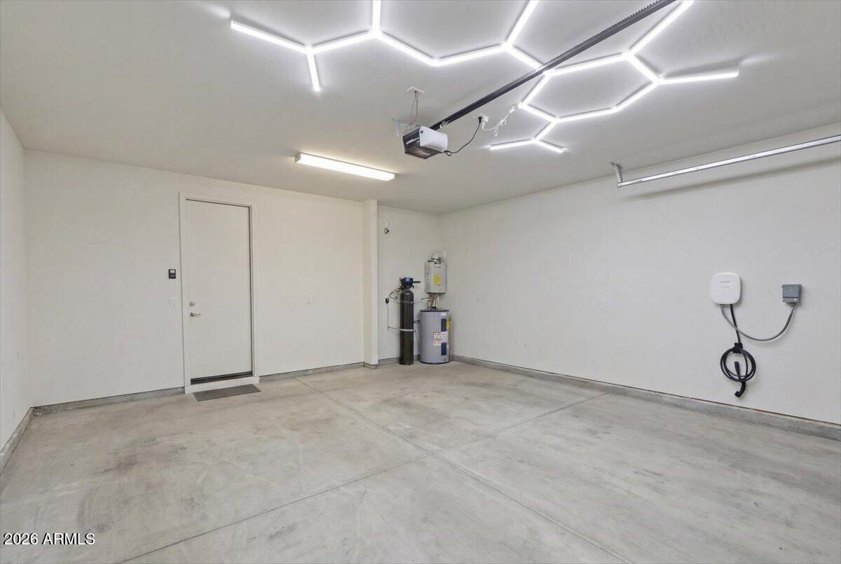 2435 E Saint Catherine Avenue