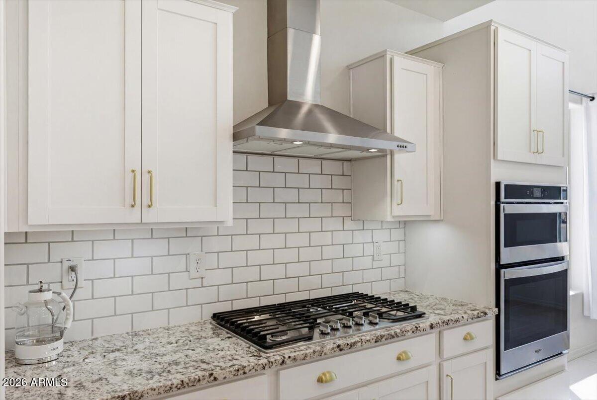 2435 E Saint Catherine Avenue