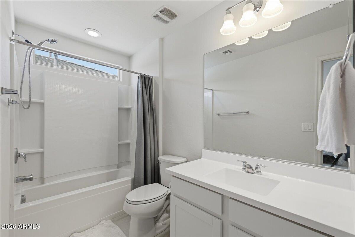 2435 E Saint Catherine Avenue