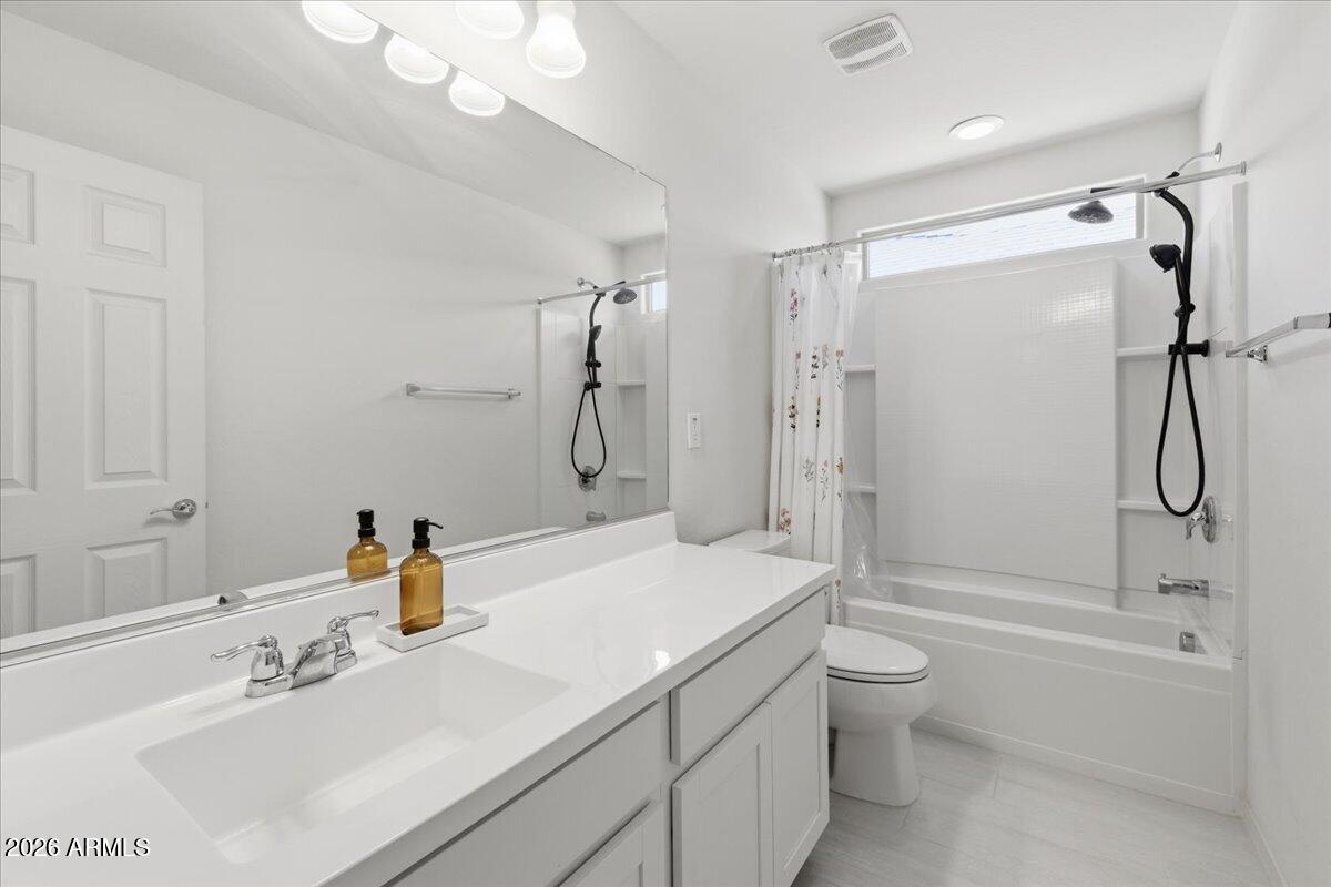 2435 E Saint Catherine Avenue