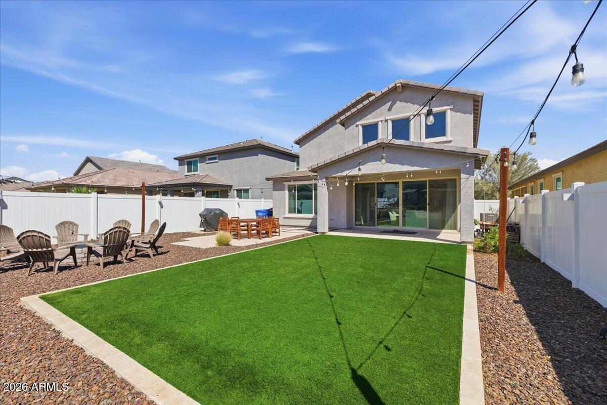 2435 E Saint Catherine Avenue