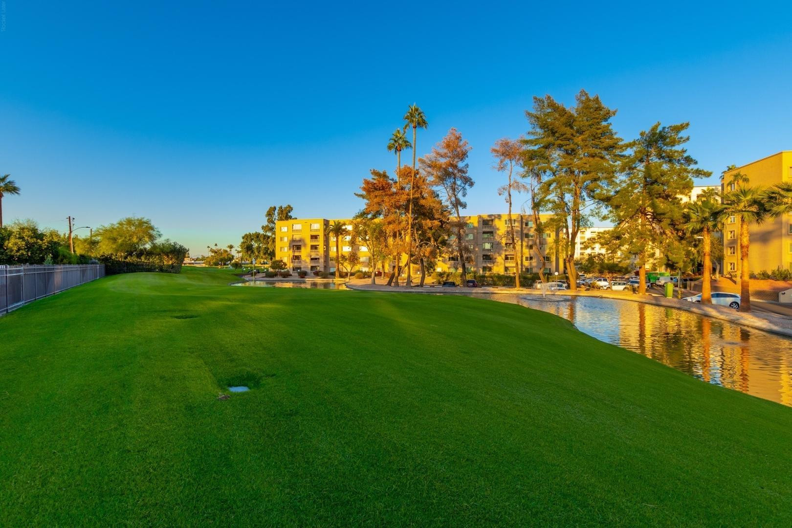 7950 E Camelback Road 305
