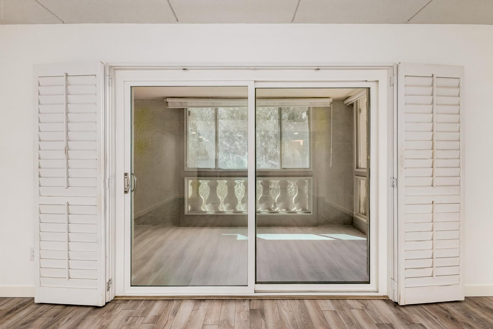 7950 E Camelback Road 305