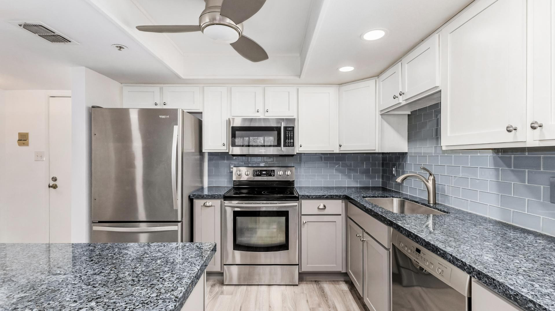 7950 E Camelback Road 305