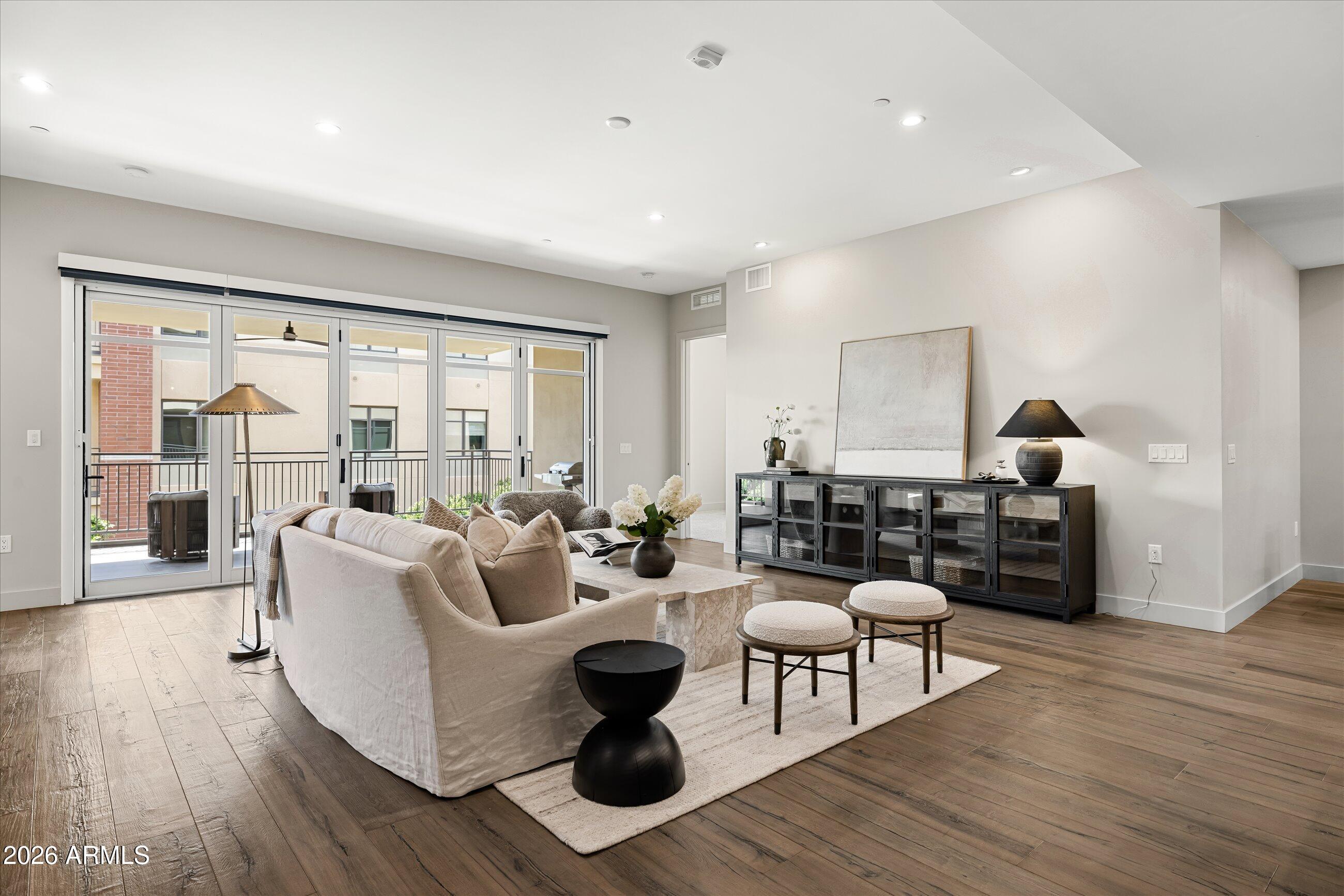 6166 N Scottsdale Road Unit: C3001