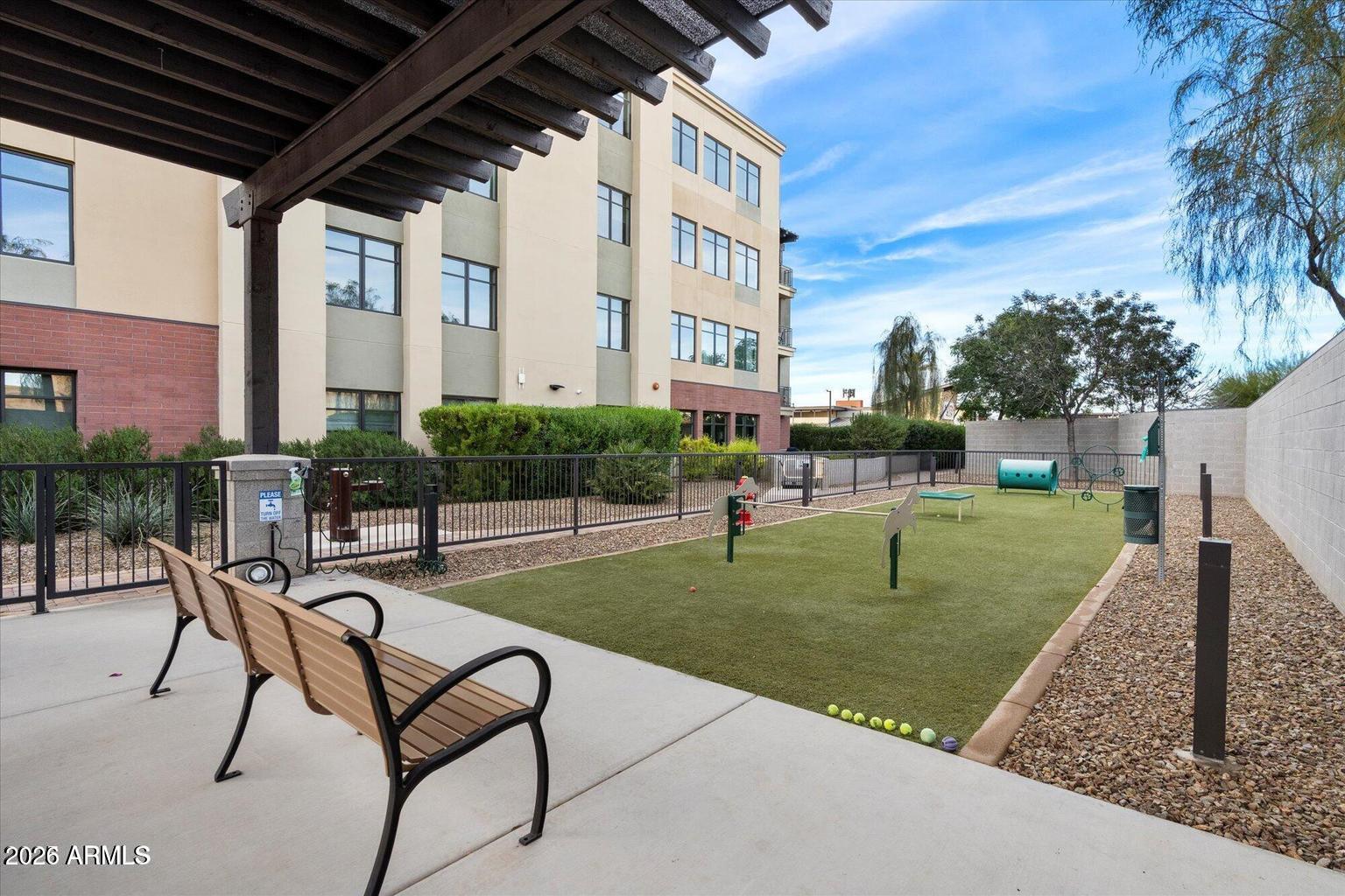 6166 N Scottsdale Road Unit: C3001