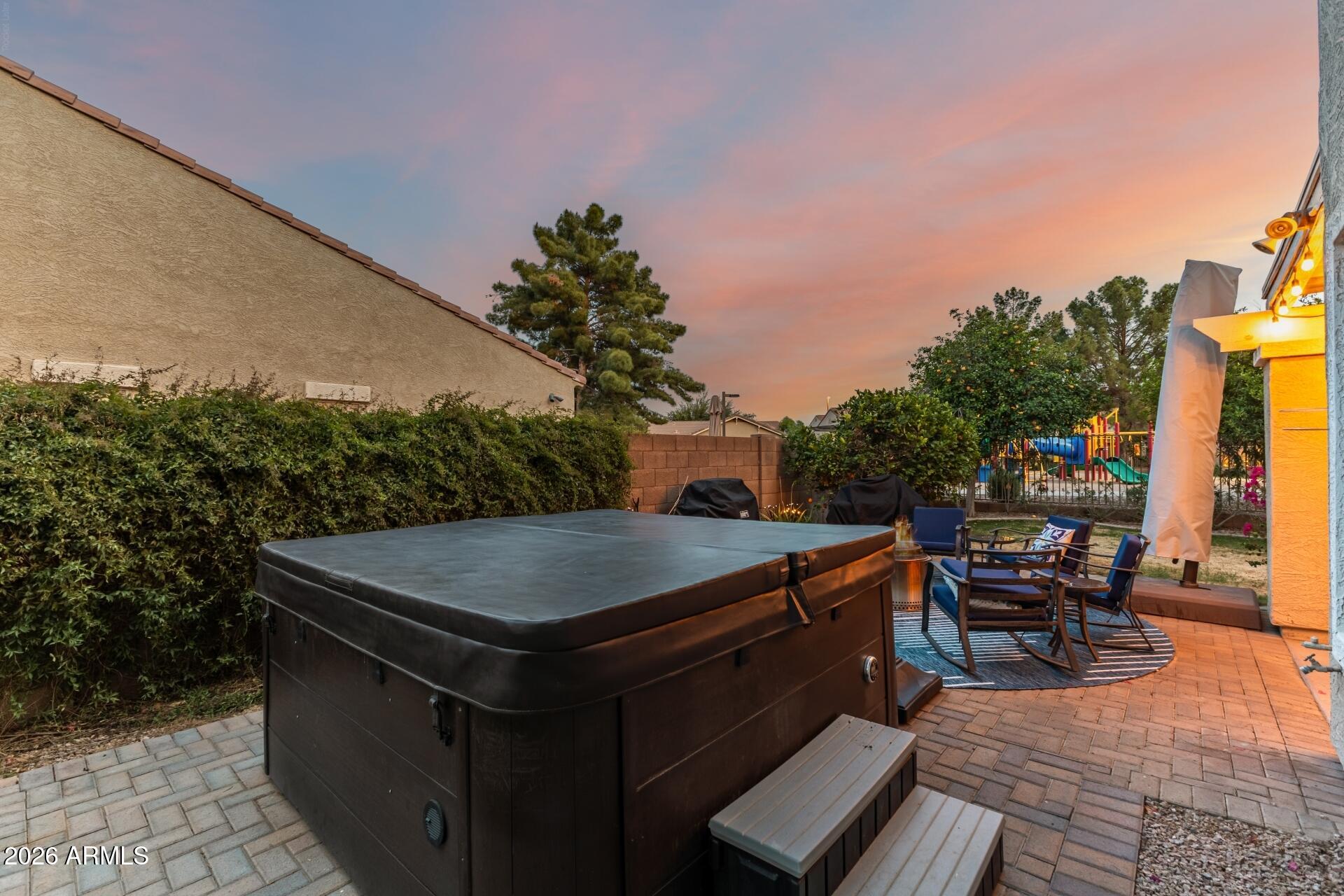 1271 E CANYON CREEK Drive