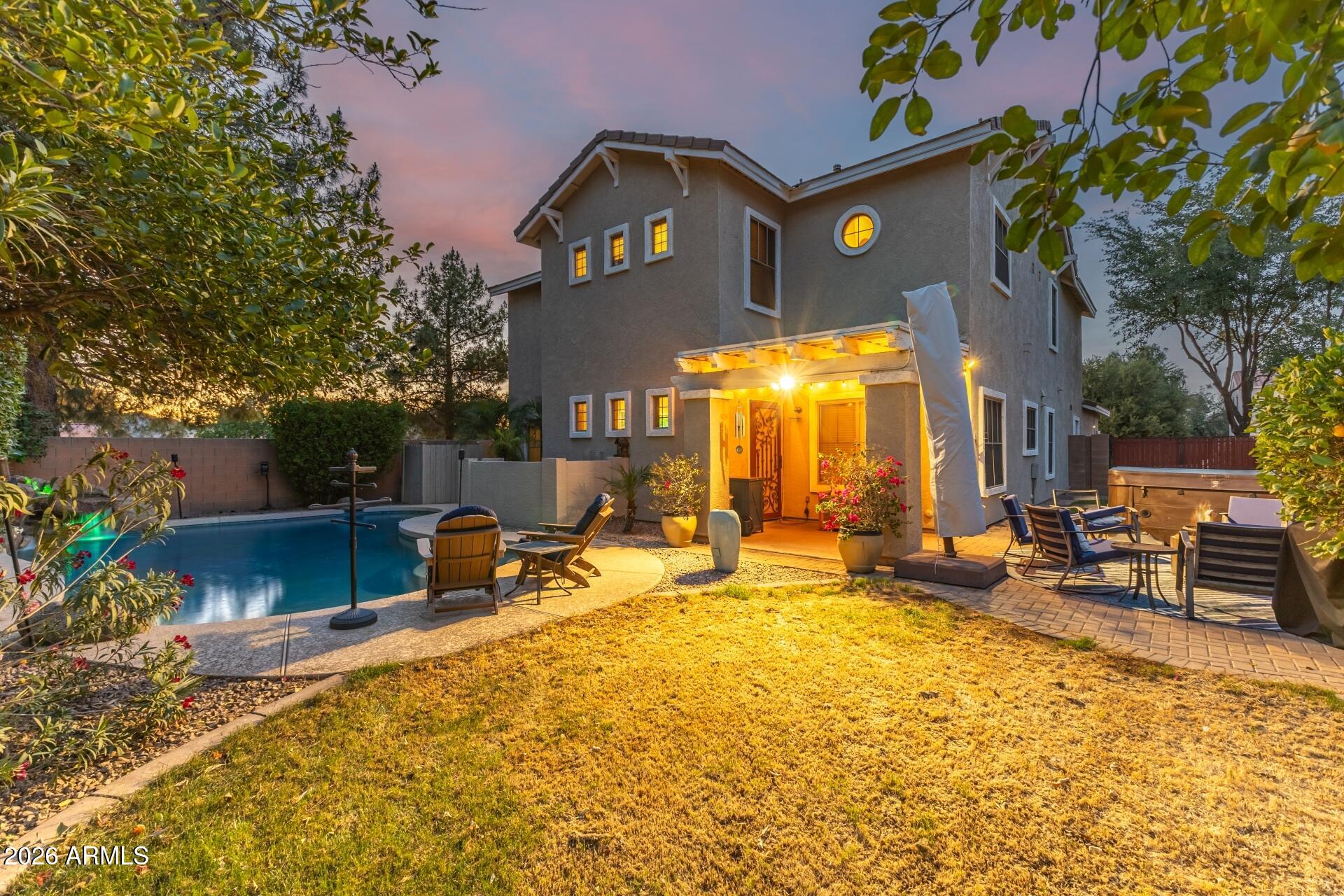 1271 E CANYON CREEK Drive
