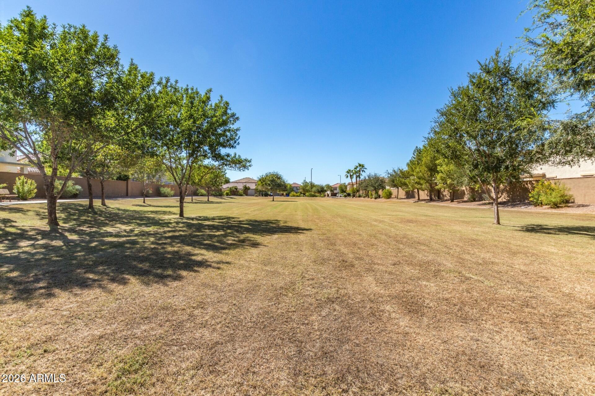 1271 E CANYON CREEK Drive