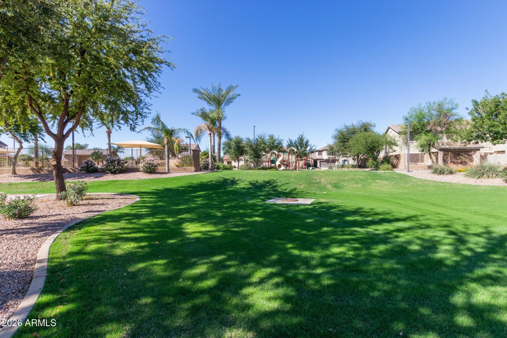 1271 E CANYON CREEK Drive