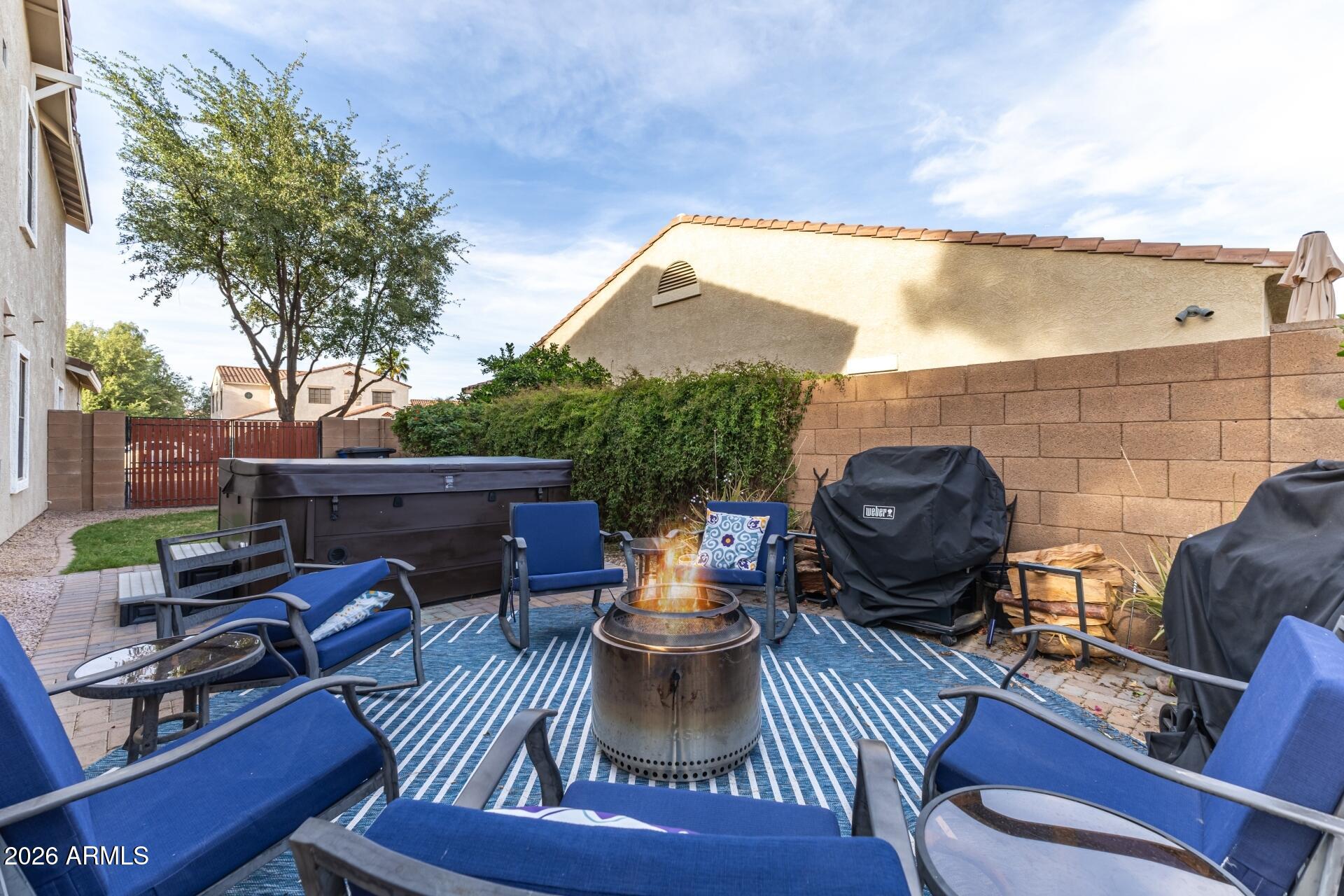 1271 E CANYON CREEK Drive