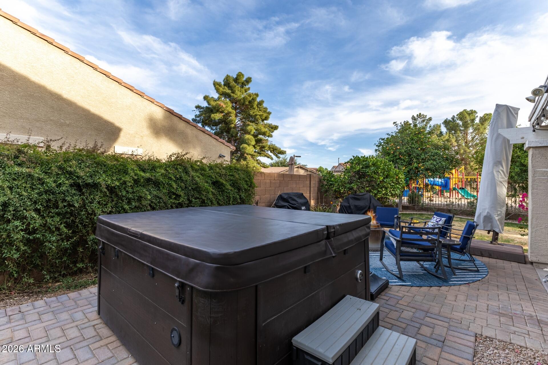 1271 E CANYON CREEK Drive
