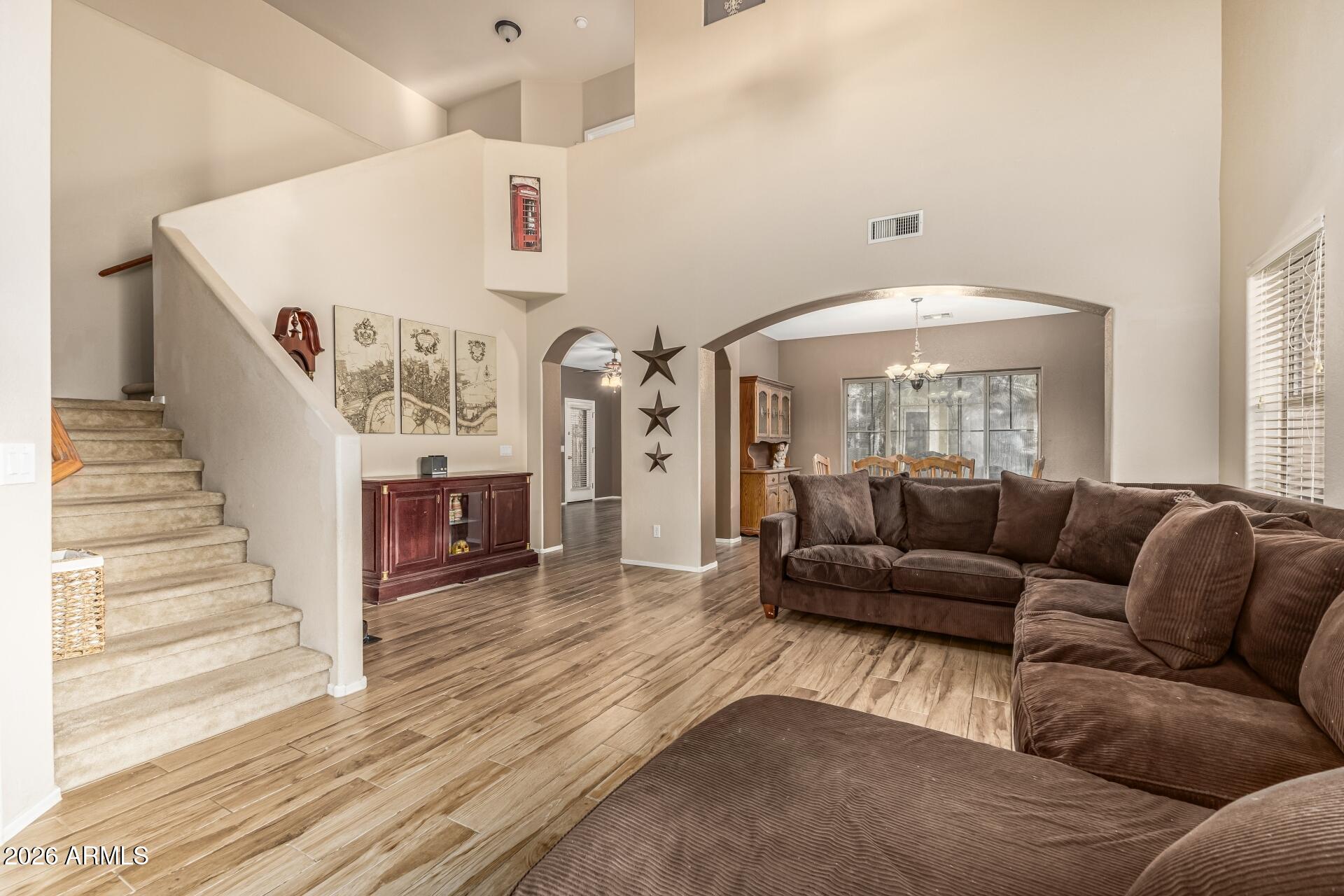 1271 E CANYON CREEK Drive