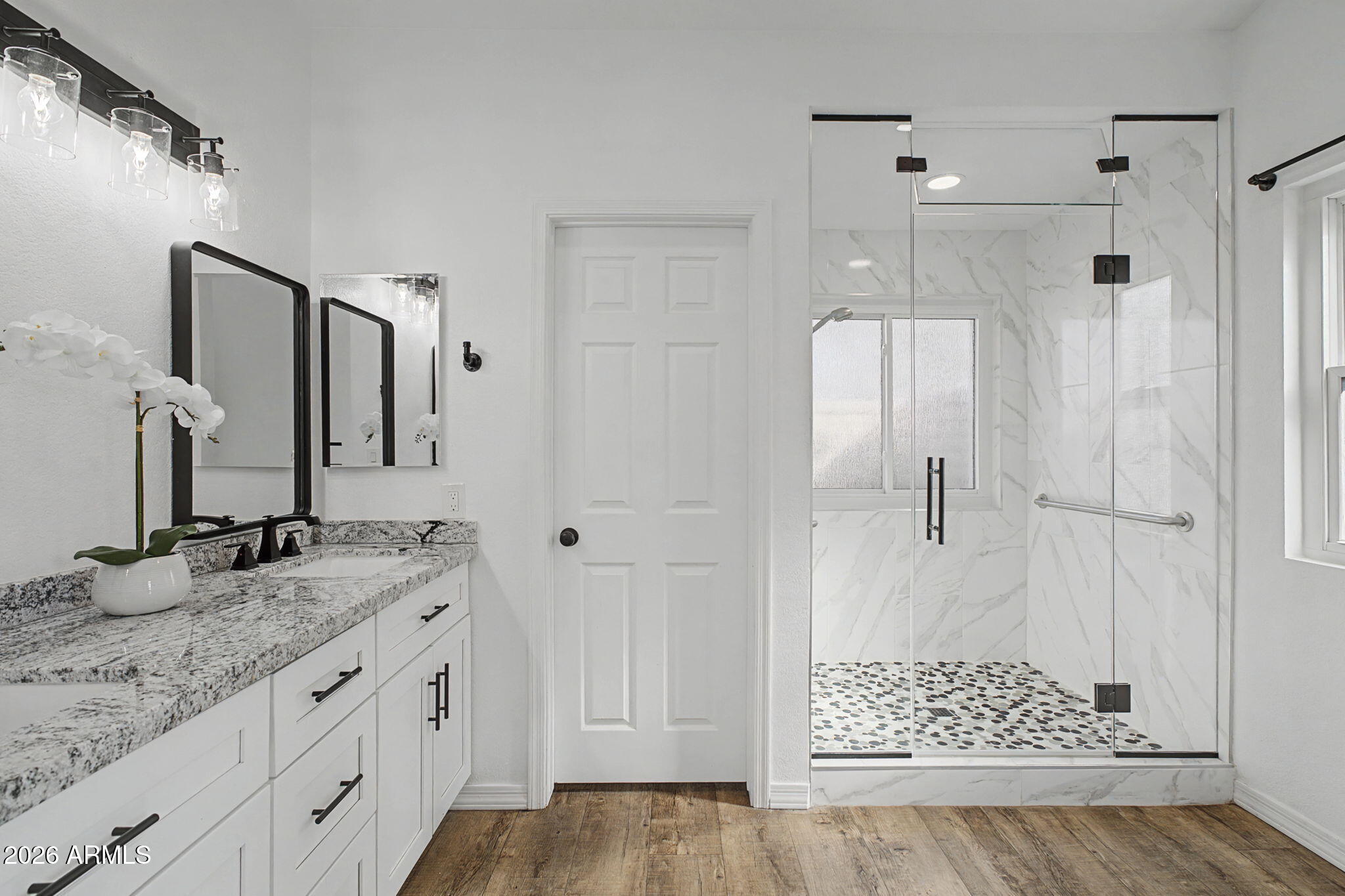 2129 LEISURE WORLD
