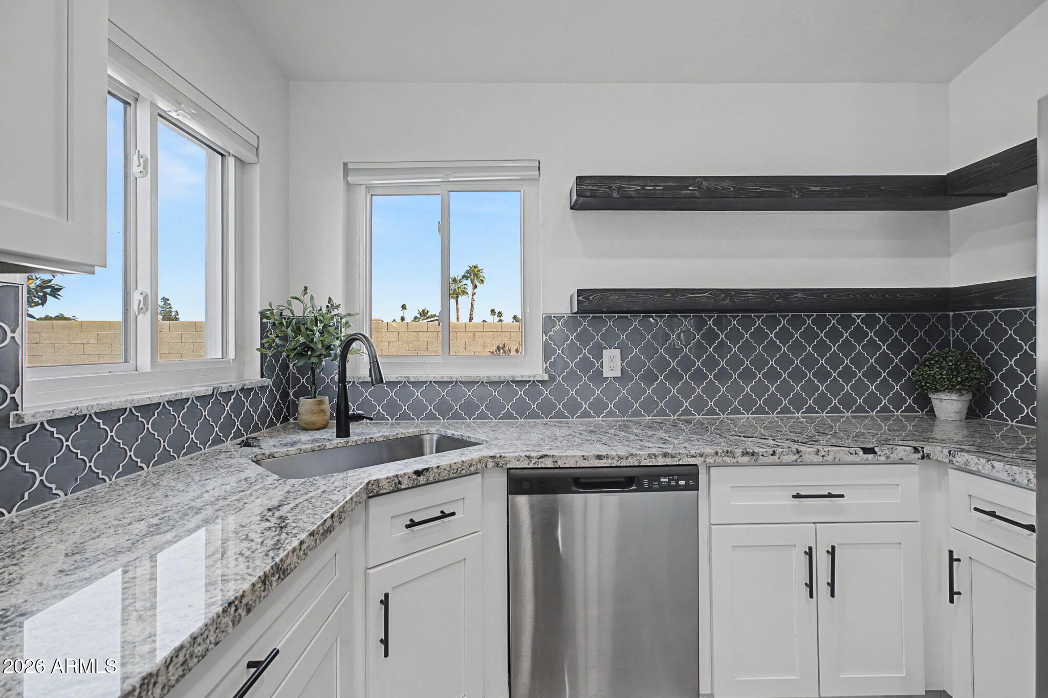 2129 LEISURE WORLD