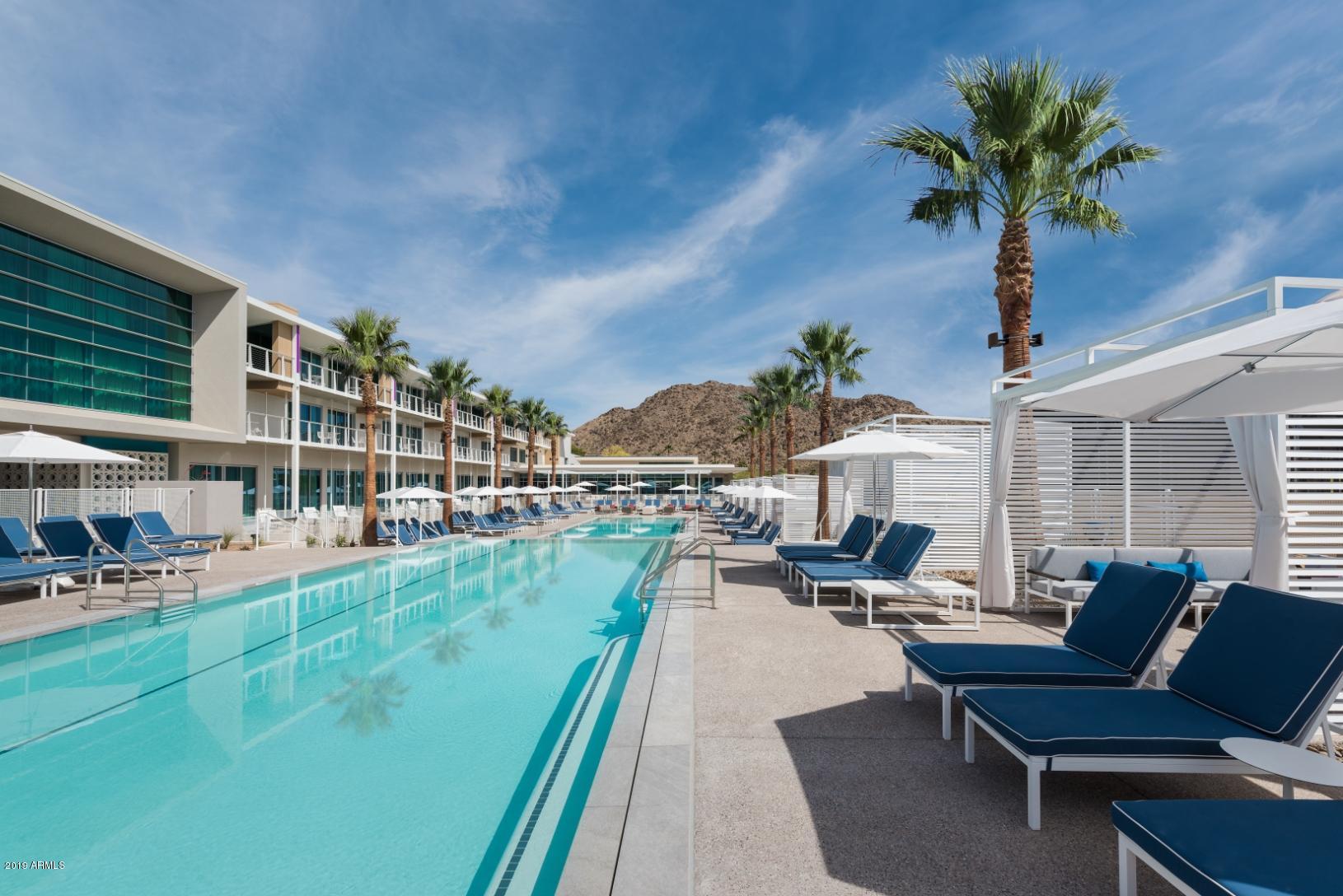 5455 E LINCOLN Drive 1013