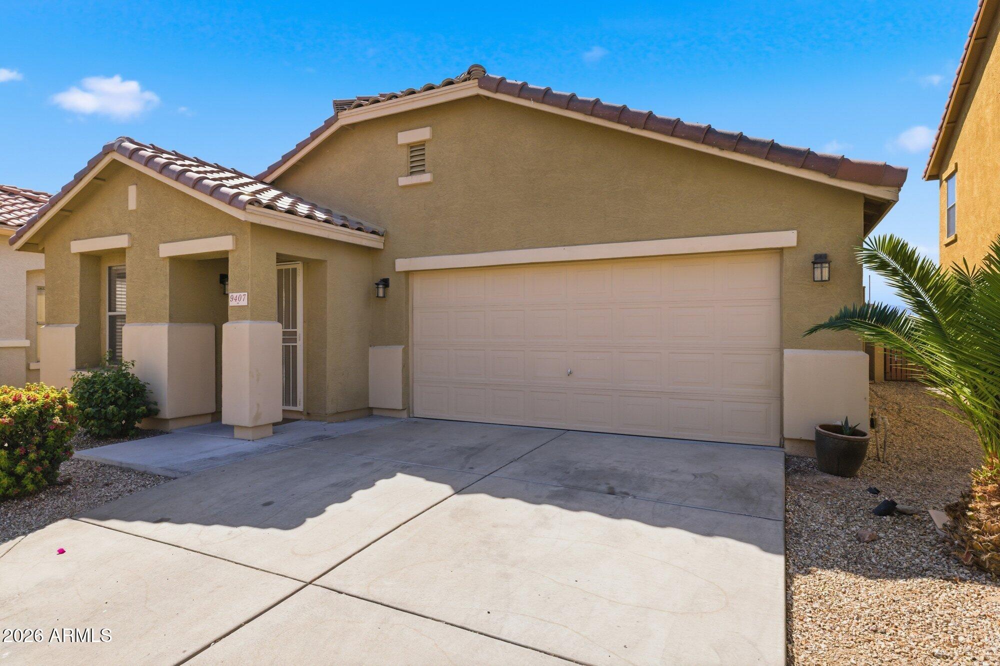 9407 W EATON Road