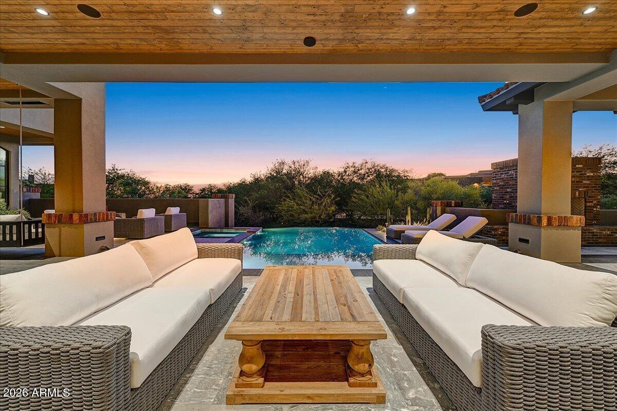 11354 E SALERO Drive