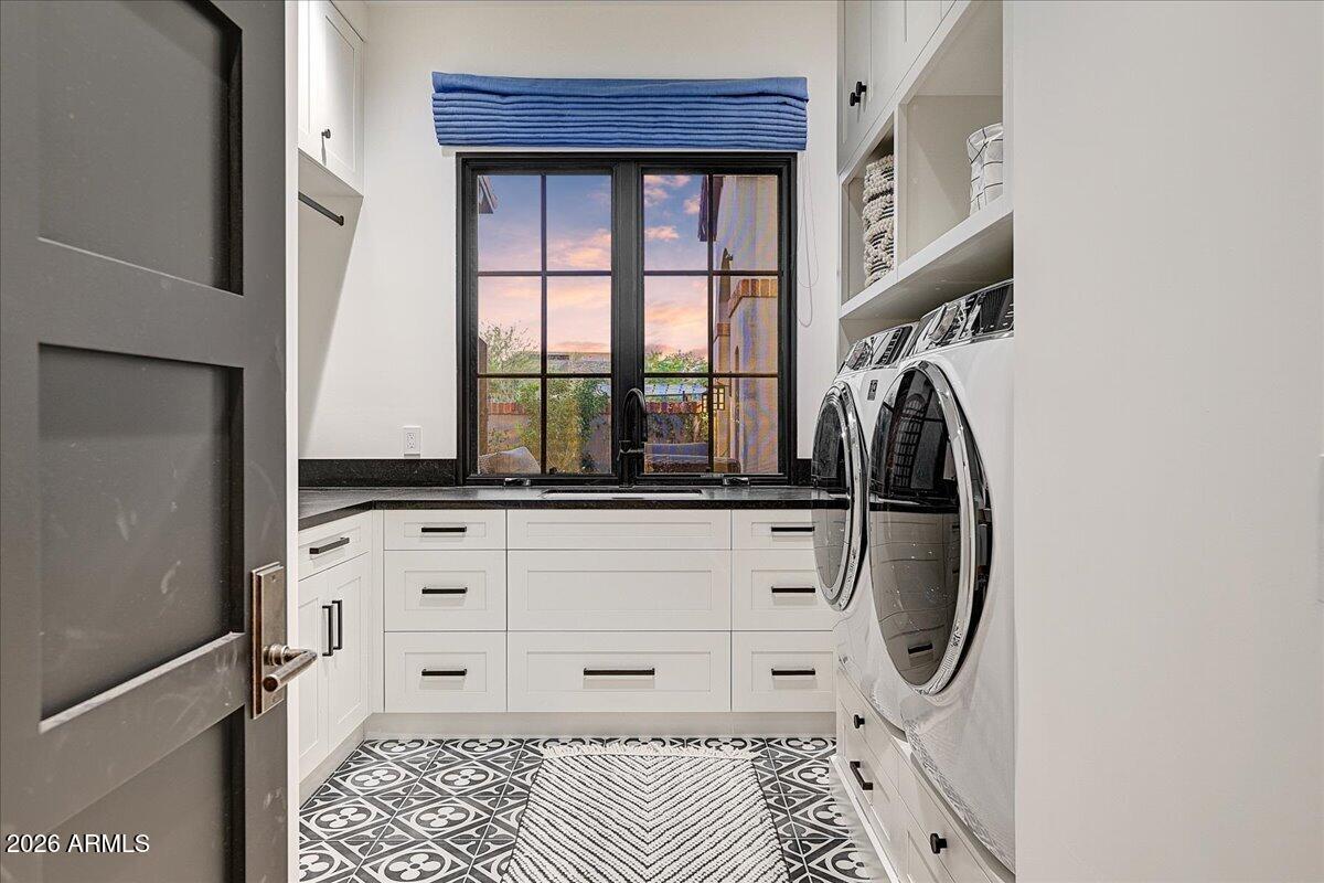 11354 E SALERO Drive