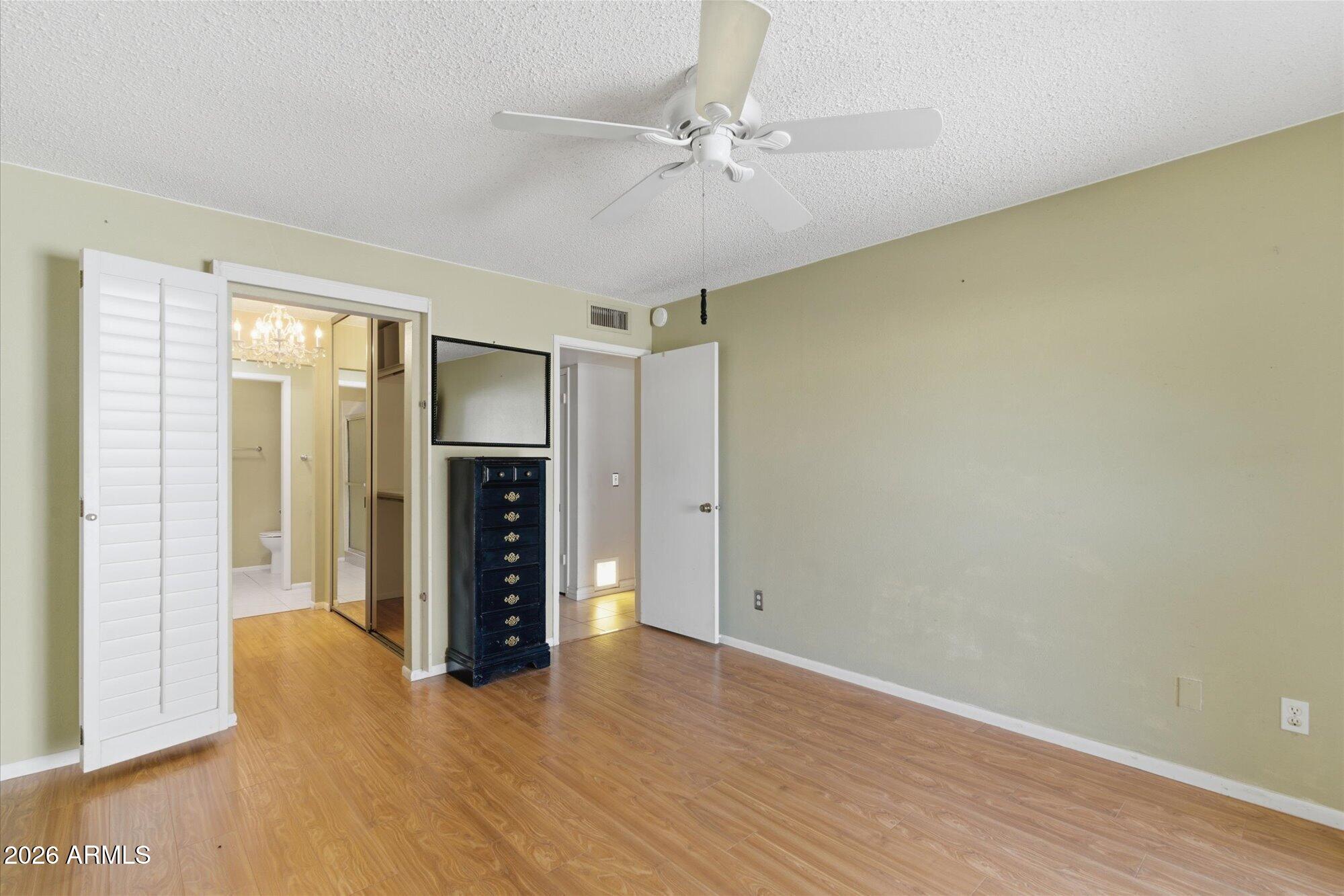 7113 N VIA DE PAESIA