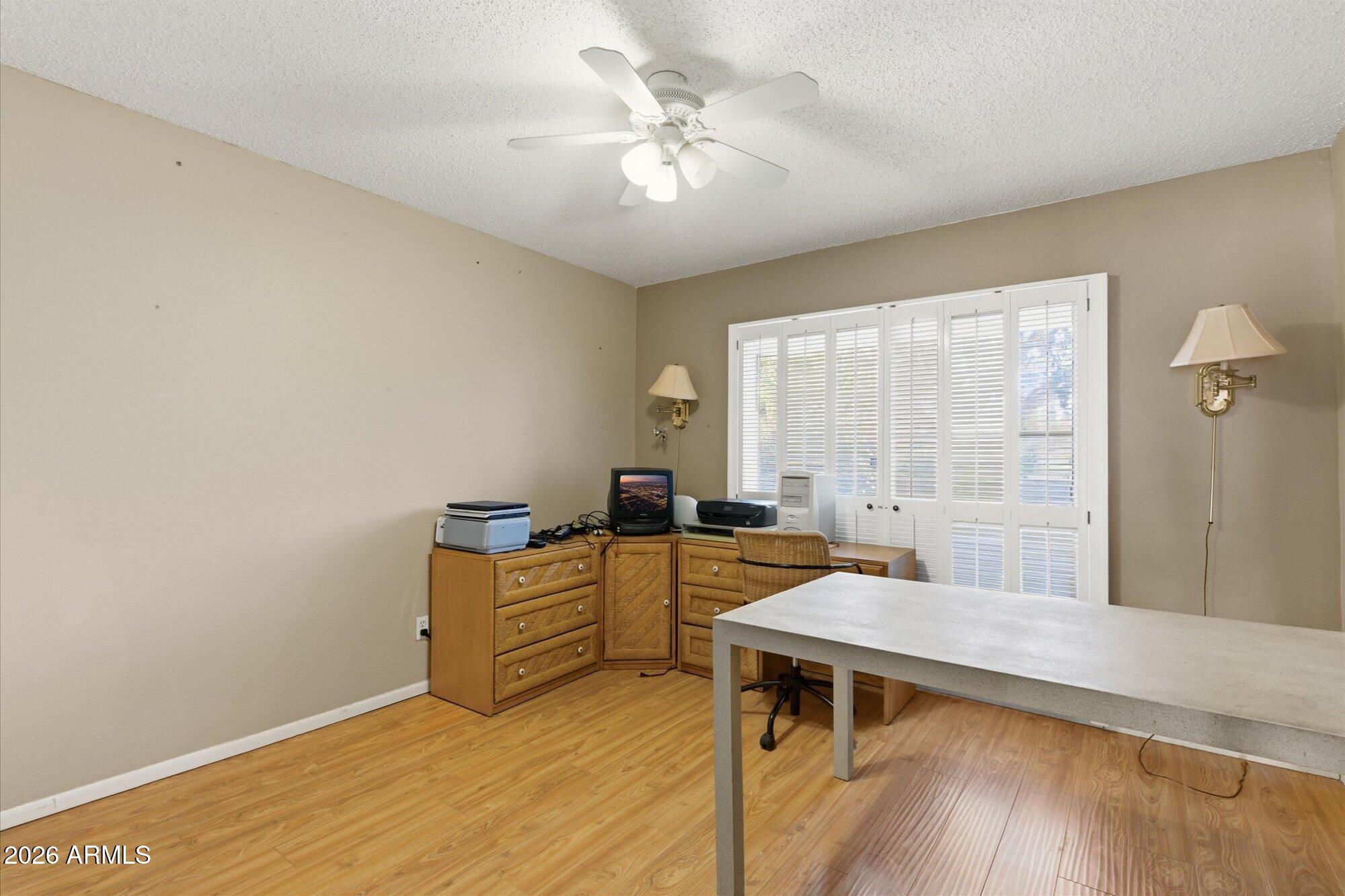 7113 N VIA DE PAESIA